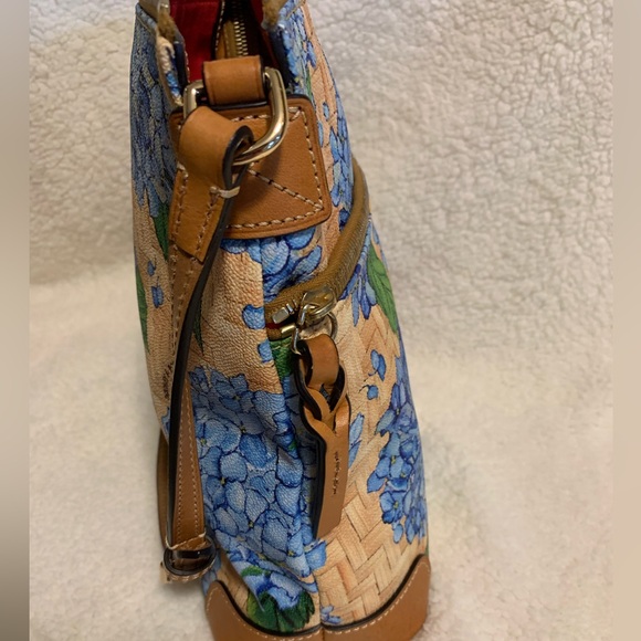 Dooney & Bourke Hydrangea Basketweave Shoulder Bag - Picture 4 of 14